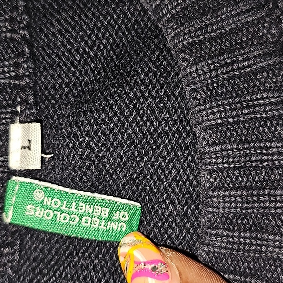 United Colors of Benetton (L) Navy Cable Knit Front Sweater - Picture 3 of 6